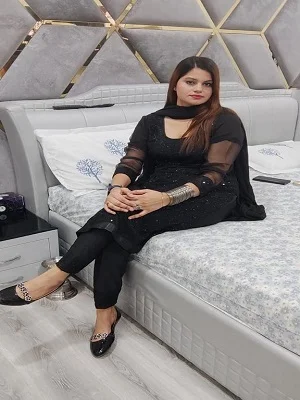 Call Girl in Shahjahanpur